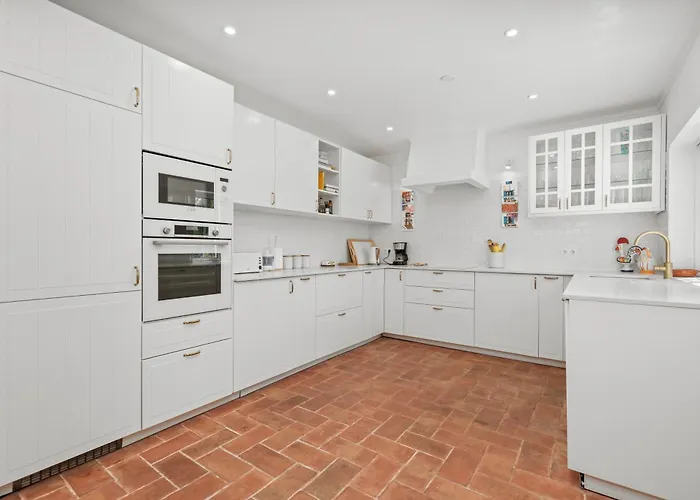 Peaceful 4br On Gramacho Golf W/ Private Pool *