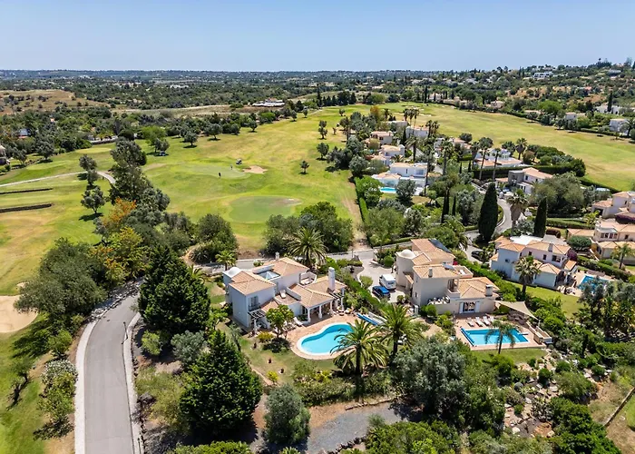 Peaceful 4br On Gramacho Golf W/ Private Pool