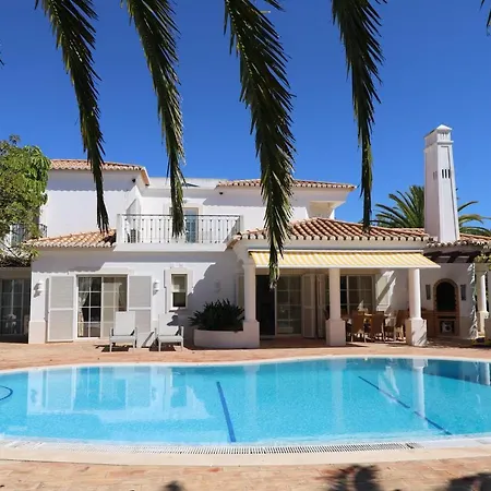 Villa Peaceful 4br On Gramacho Golf W/ Private Pool *