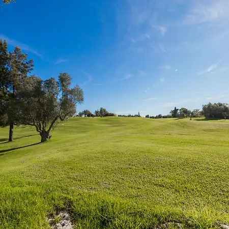 Peaceful 4br On Gramacho Golf W/ Private Pool
