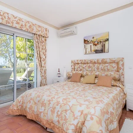 Peaceful 4br On Gramacho Golf W/ Private Pool *