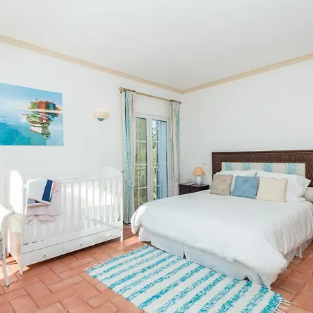 Peaceful 4br On Gramacho Golf W/ Private Pool Lagoa (Algarve)