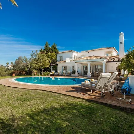 Villa Peaceful 4br On Gramacho Golf W/ Private Pool Lagoa (Algarve)